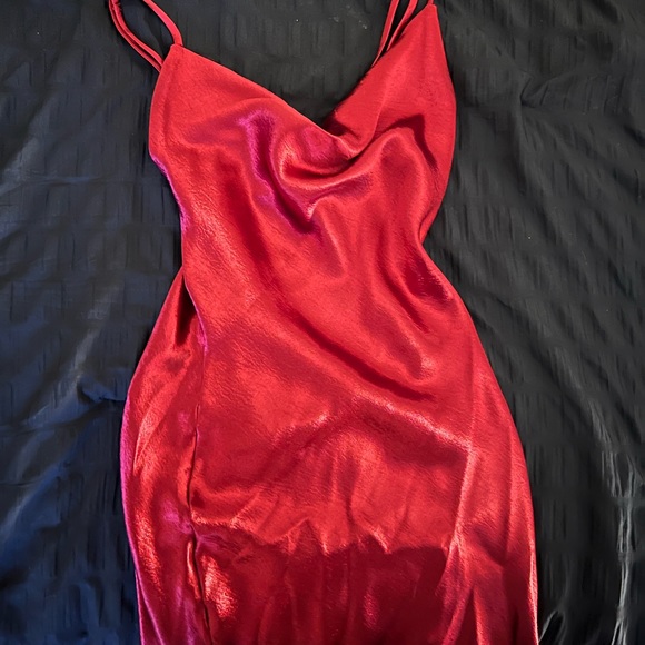 Iridescent Red Slip Dress - Picture 4 of 6